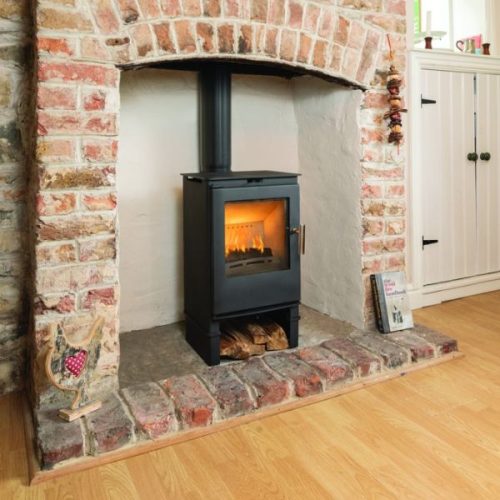 Perfect for smaller spaces, Eurostove’s compact Beltane Brue is economic and efficient