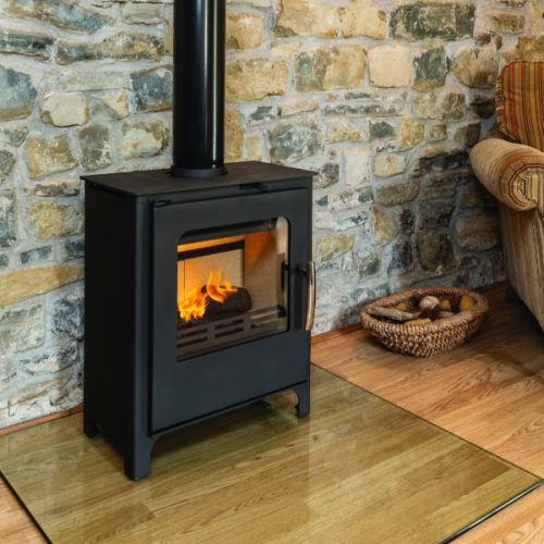 Beltane Stoves’ Chew EcoDesign multifuel stove, perfect for larger spaces