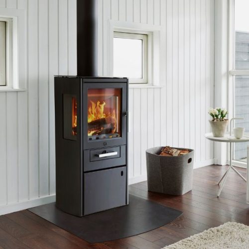 Enjoy elegant Scandi design with the Varde Bornholm stove